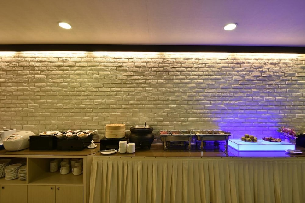 A CASA HOTEL 20/29