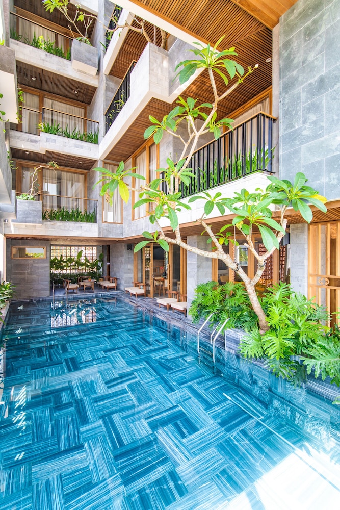Bonny Boutique Hotel Da Nang 3/50