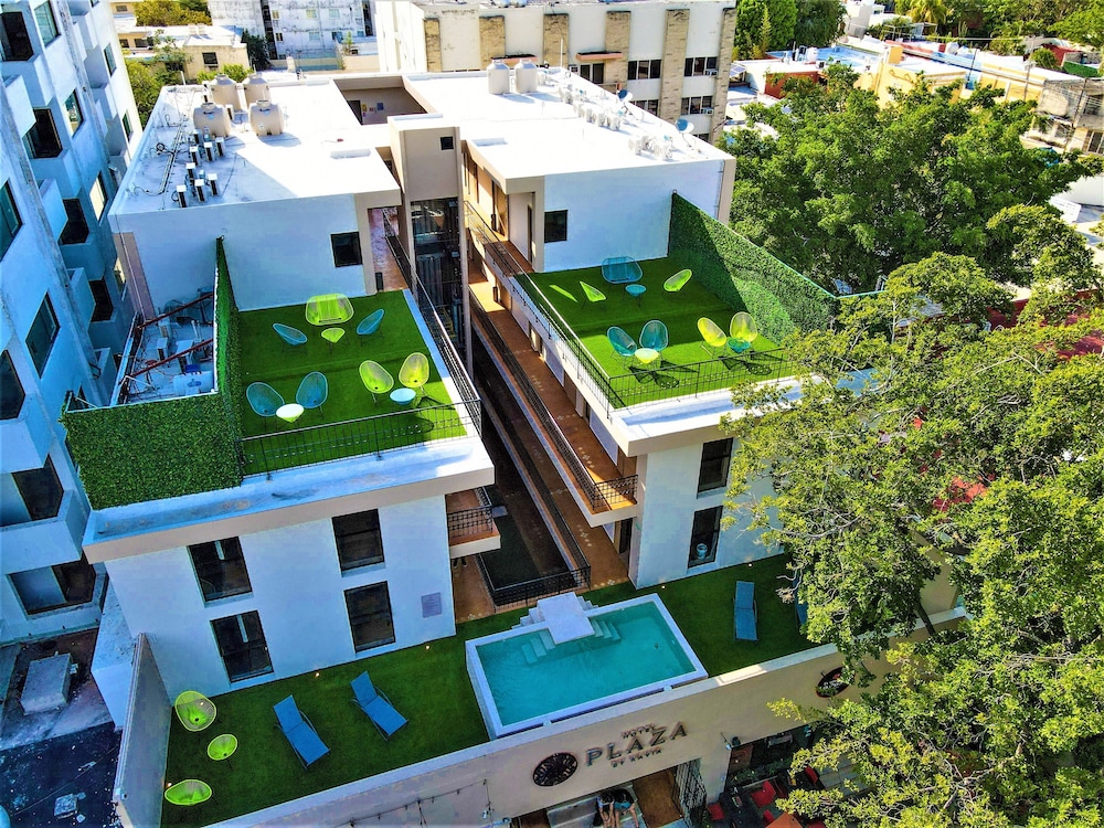 Hotel Plaza by Kavia 51/58