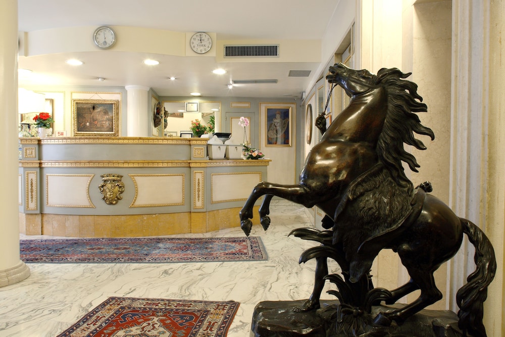 Majestic Toscanelli Hotel 2/36