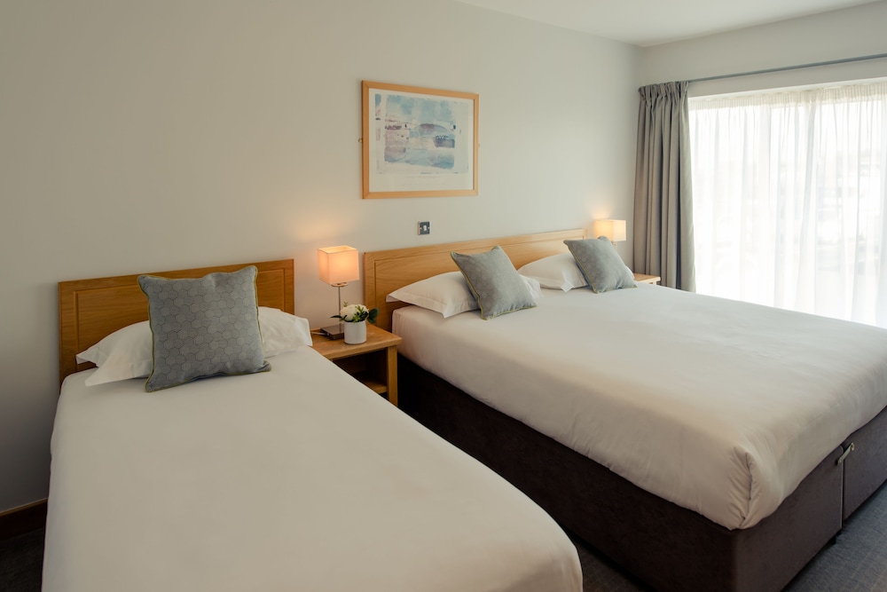 Viking Hotel Waterford(Formerly Ramada Viking Hotel) 6/63