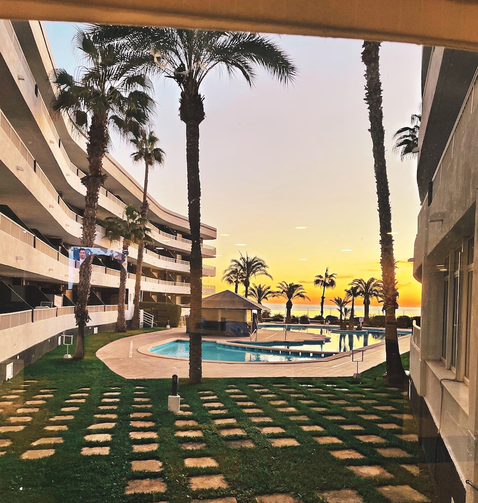 Palmera Beach 32/40