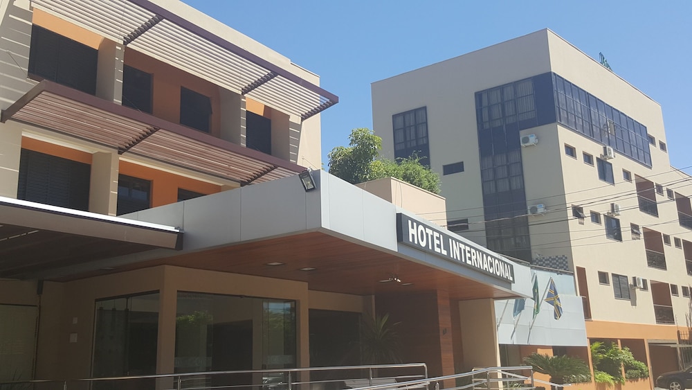 Internacional Hotel 5/35