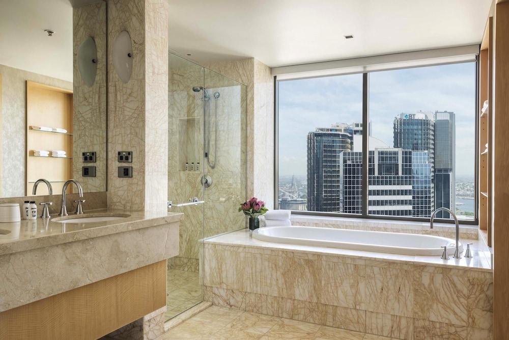 Amora Hotel Jamison Sydney 50/50