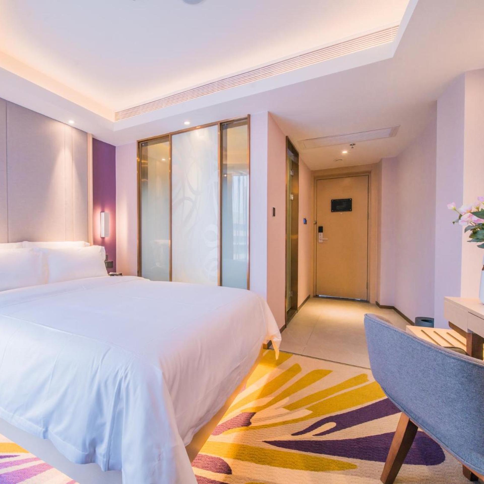 Lavande Hotel (Zhuhai Qinglv Middle Road) 21/39