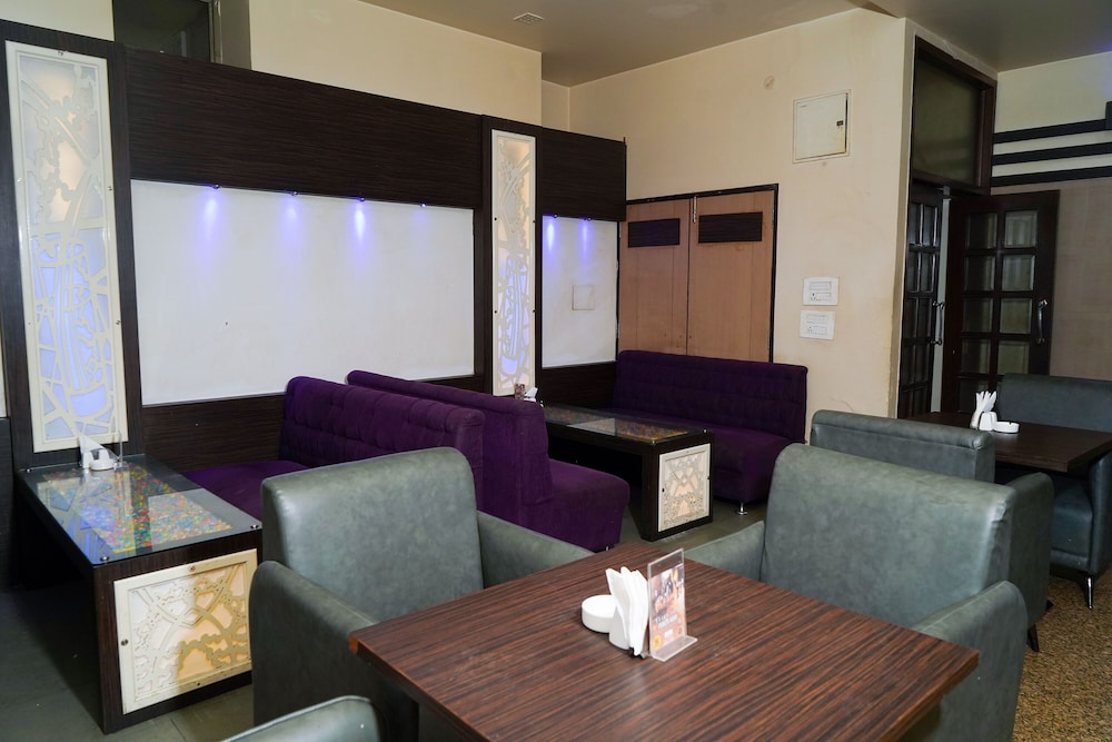 Hotel Yash Regency 37/49