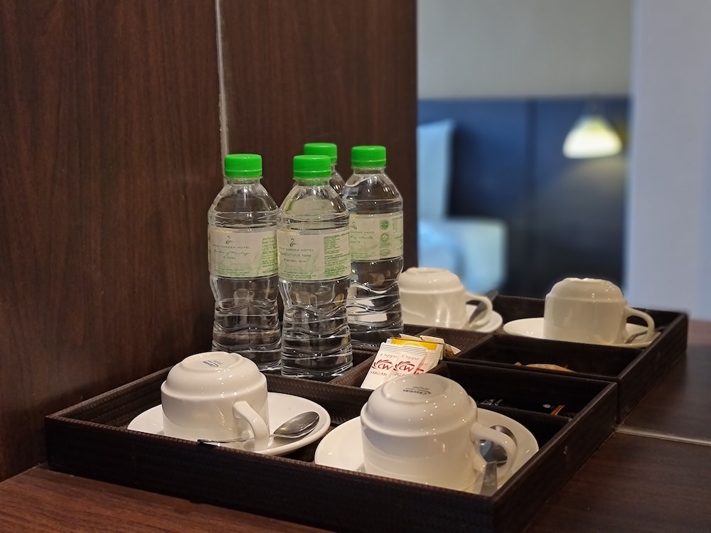 Swan Garden Hotel photo2