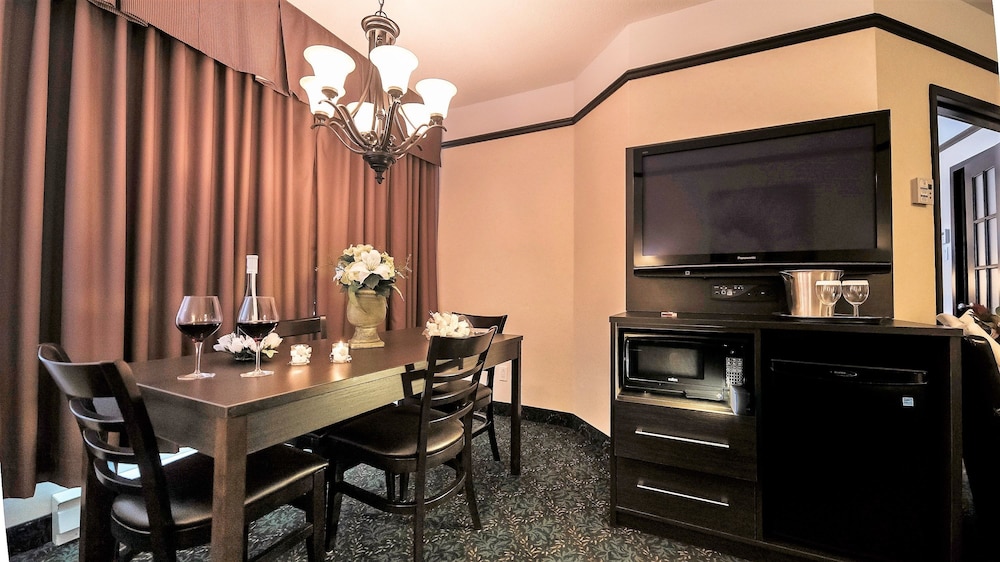 L'escale Hotel Suites 38/55
