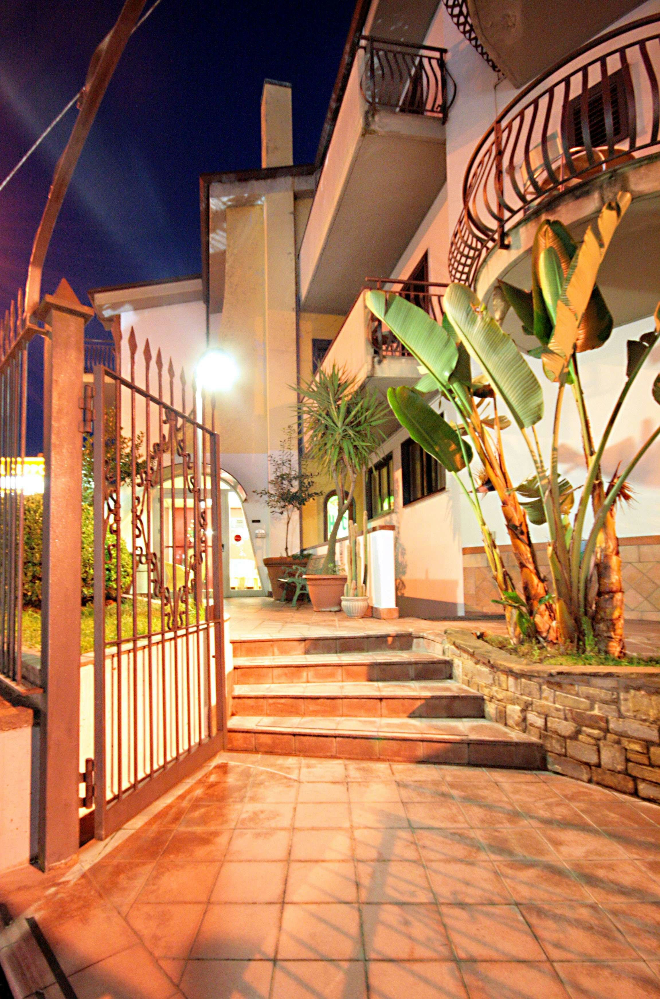 Hotel Ristorante Il Ceppo 68/70