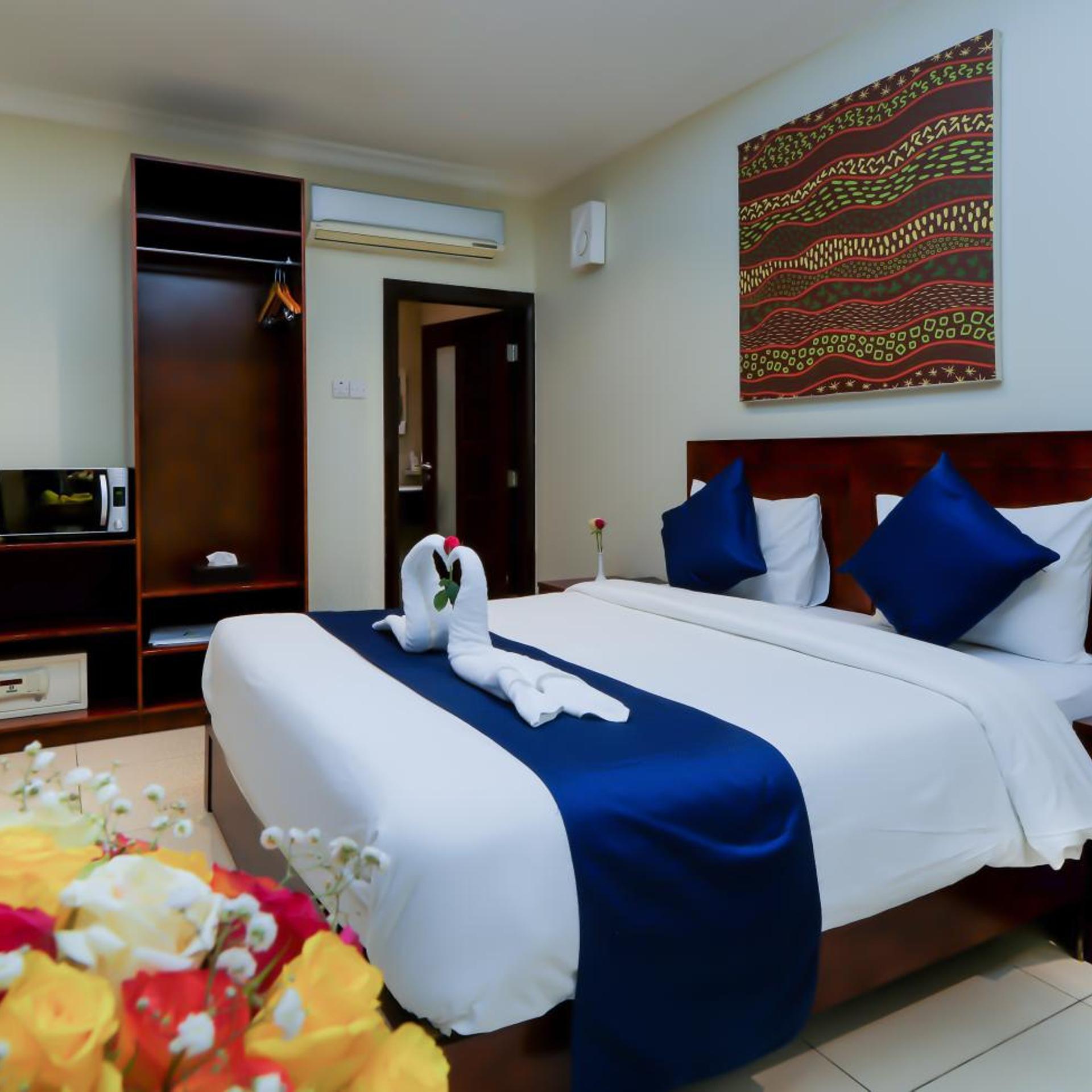 Studio, Tanzanite Executive Suites 3/10