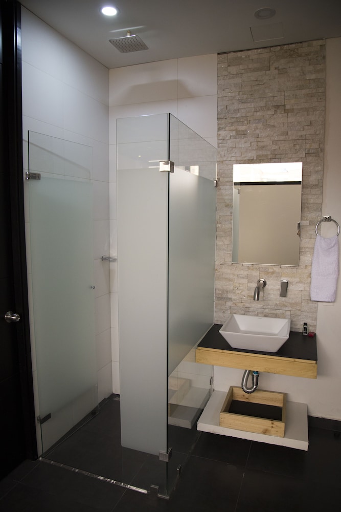 Hotel Gallery 45/49