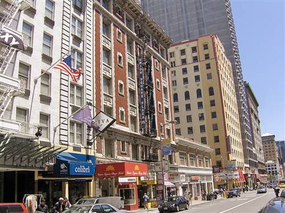 Union Square Plaza Hotel 71/77