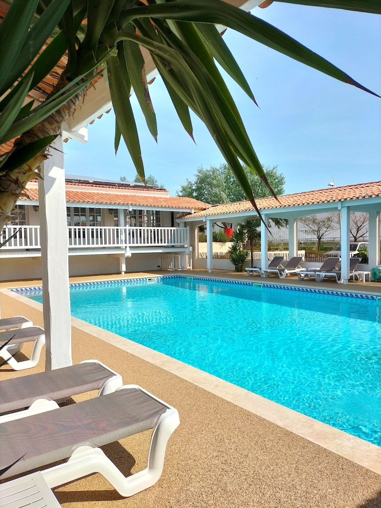 Hotel Et Spa Les Cleunes Oleron 46/74
