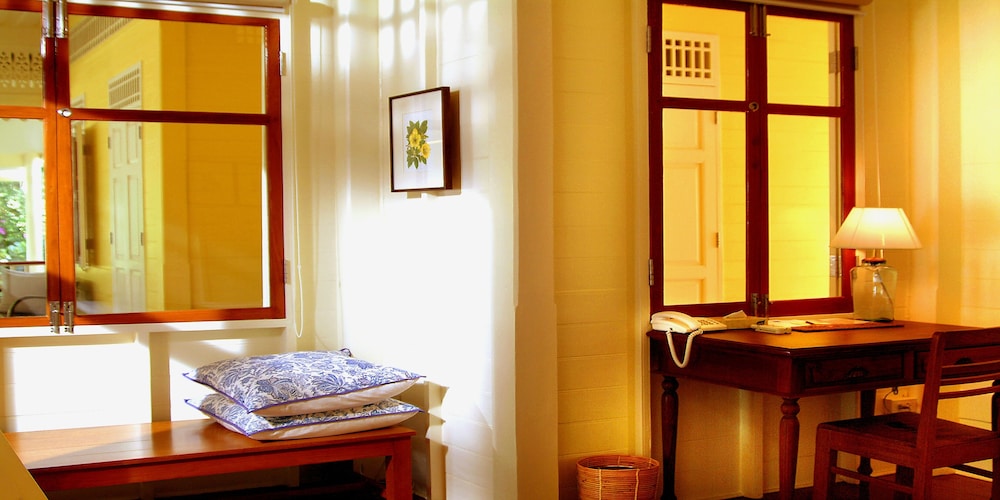 Baan Bayan Beach Hotel 36/73