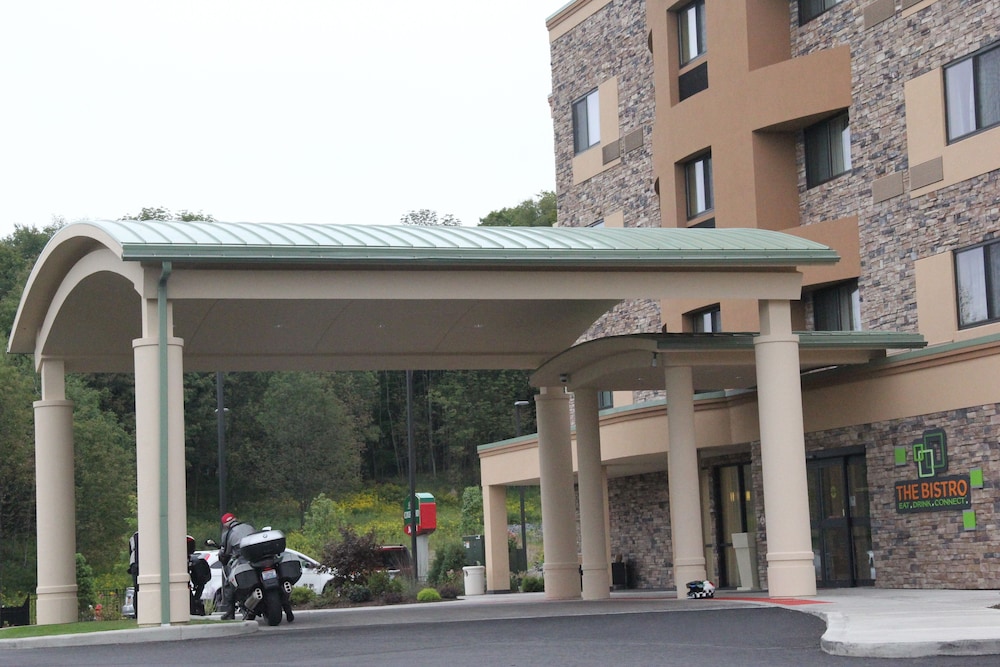 Courtyard By Marriott Oneonta Cooperstown Area 4/55