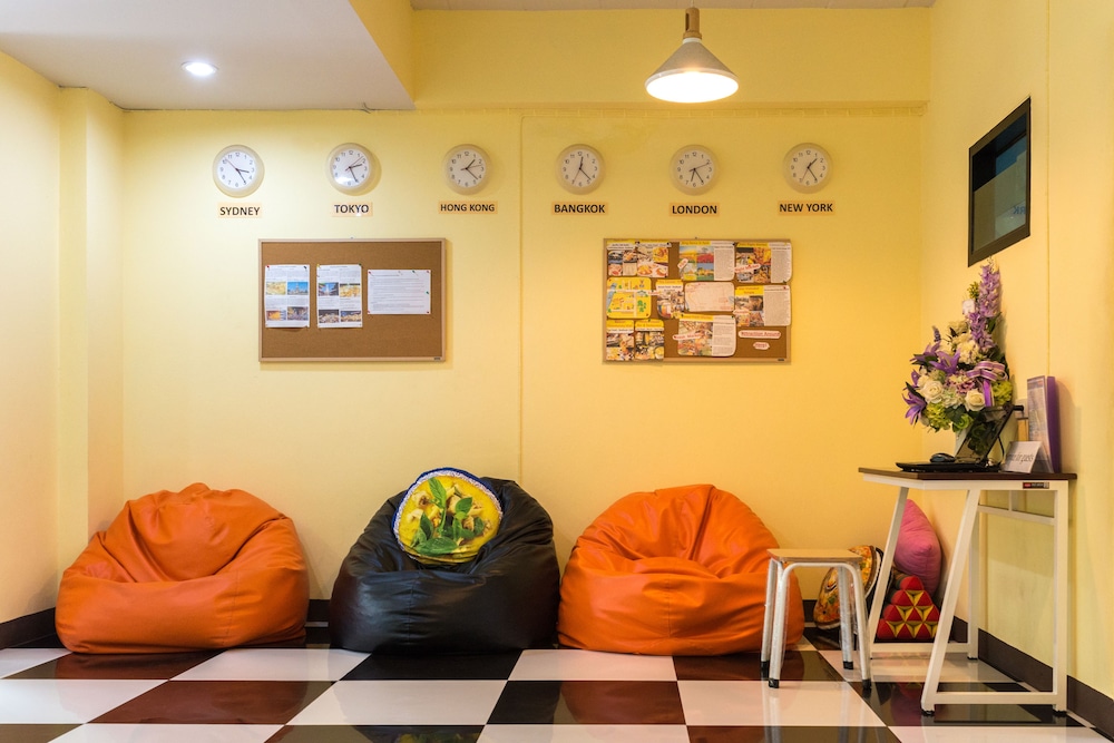 Hide Bangkok Hostel 49/69