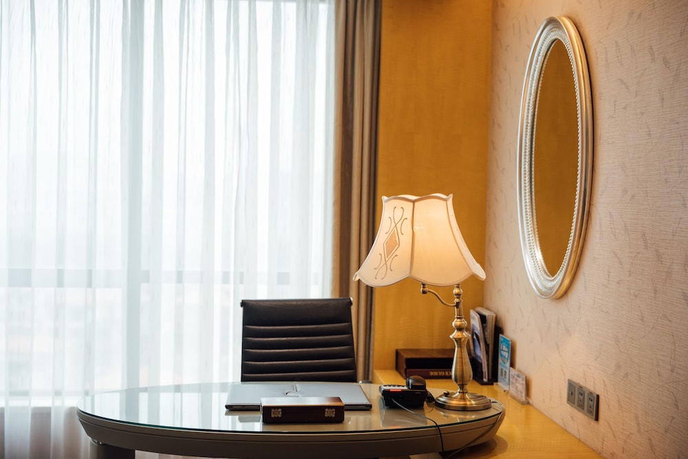 Sunshine Hotel Zhangjiajie 42/75