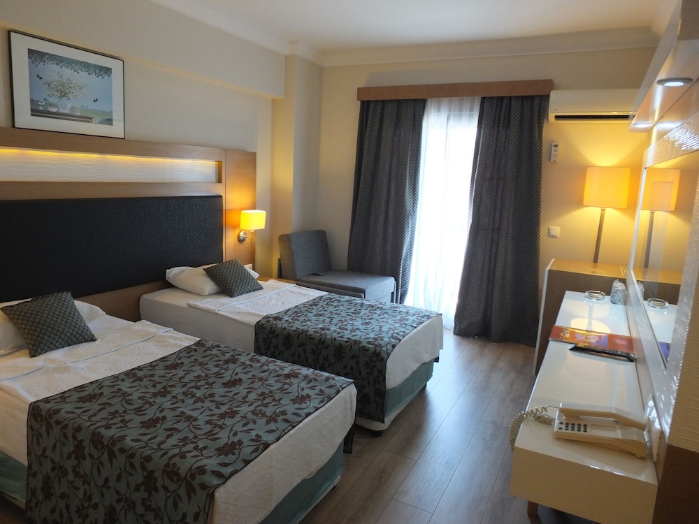 غرفة قياسية بسريرين منفصلين، Marbel Hotel 5/10