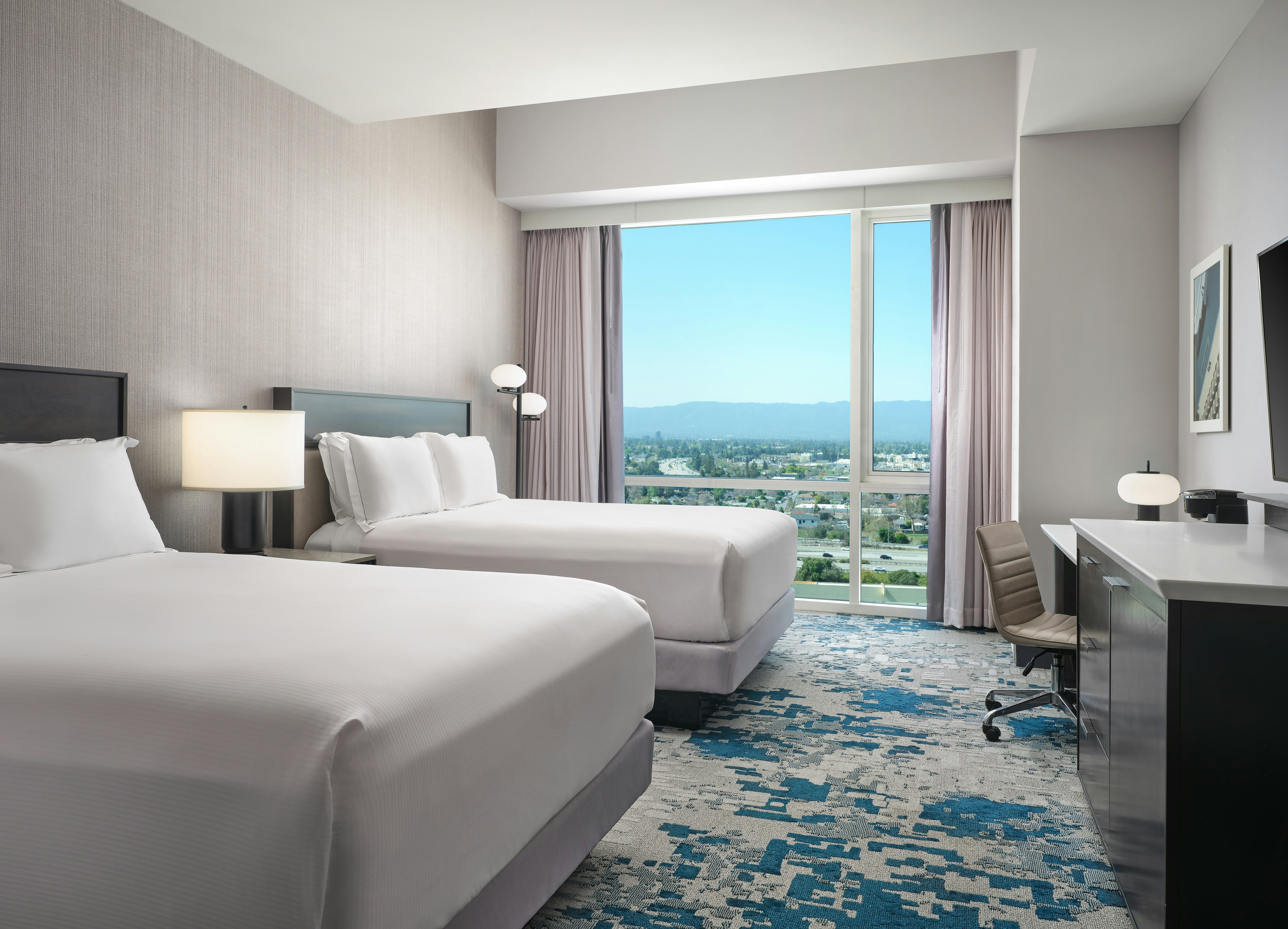 Room, 2 Queen Beds, Sky View