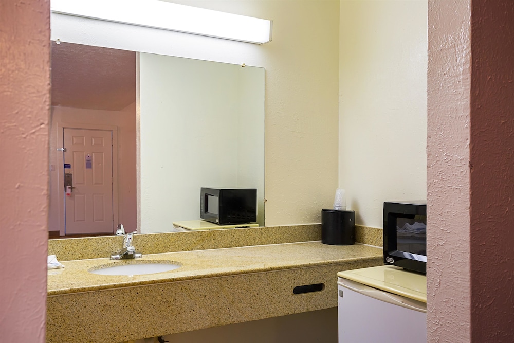 Motel6 Madisonville Tx 16/31