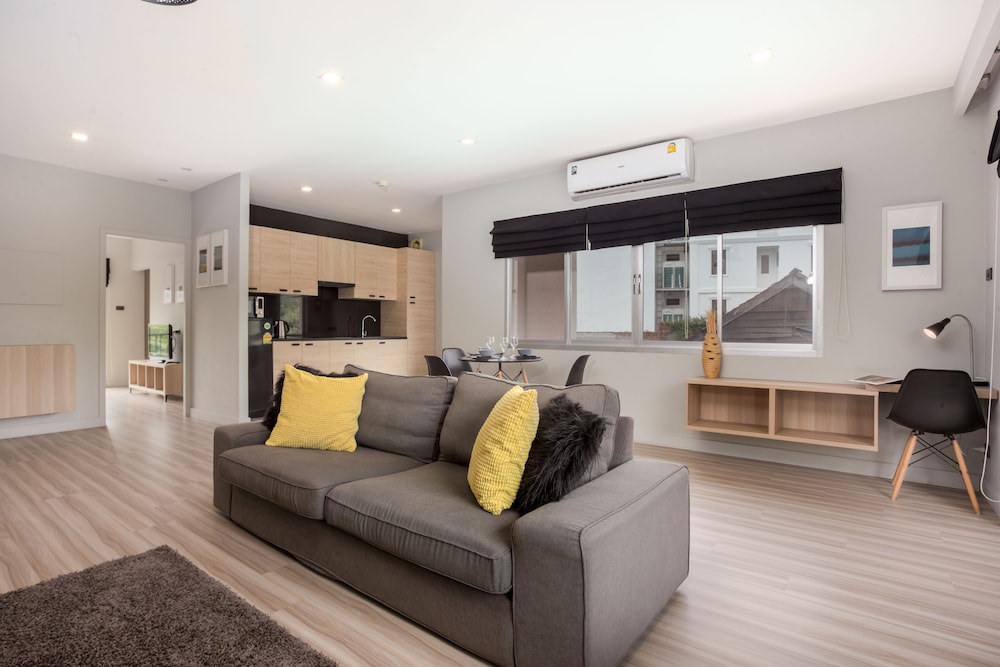 Studio 365 Serviced Apartment 45/69