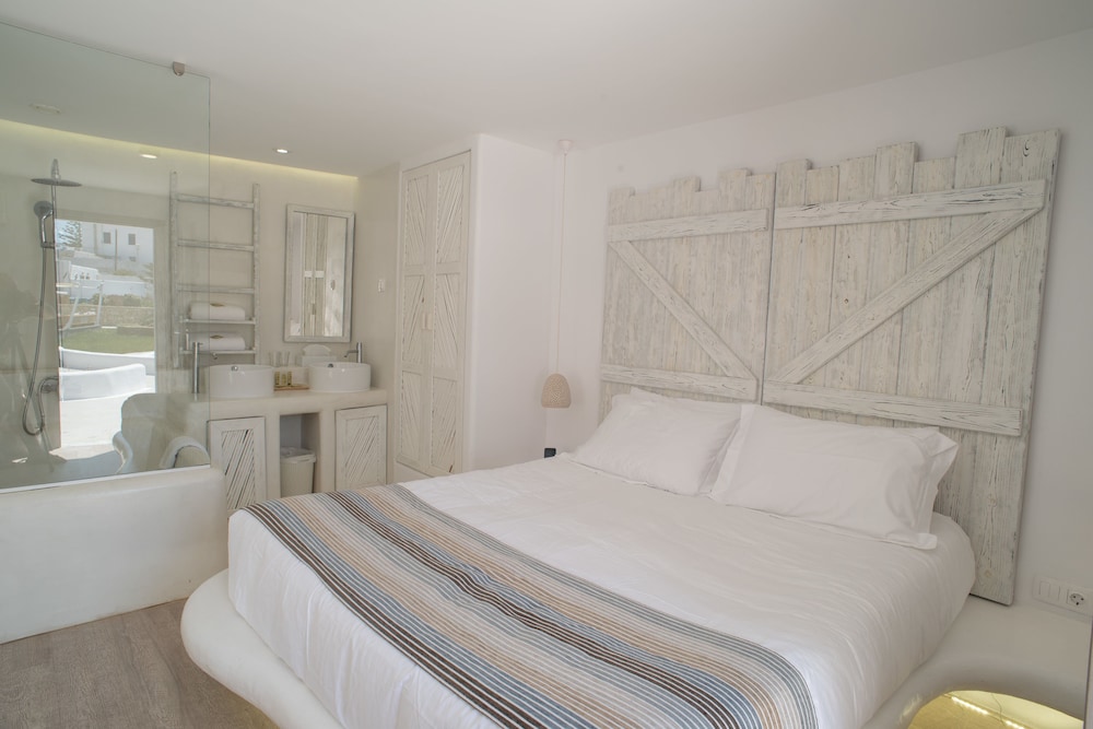 Akkadian Mykonos Resort 19/69