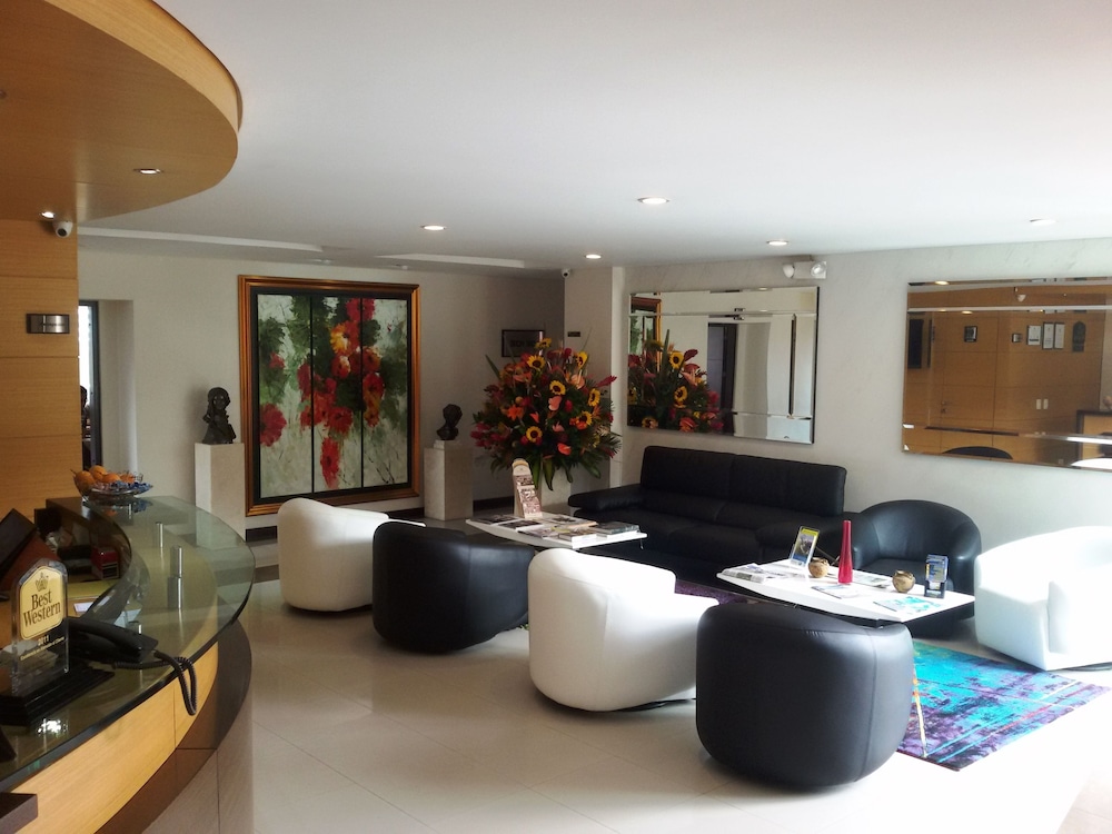 Hotel Sky Medellin 42/55