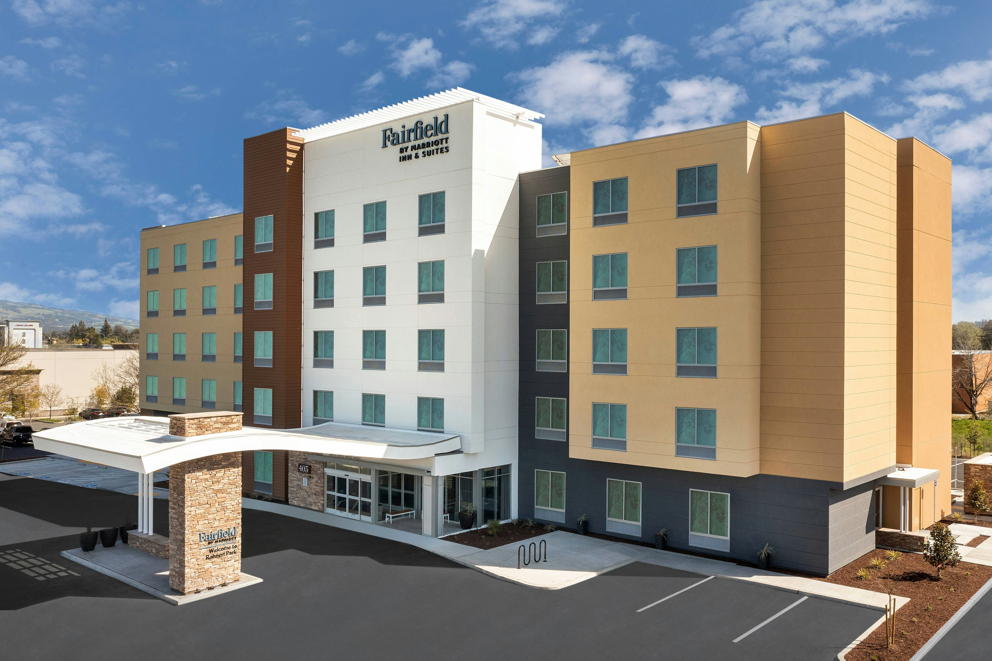 Fairfield Inn & Suites by Marriott Santa Rosa Rohnert Park 5/19