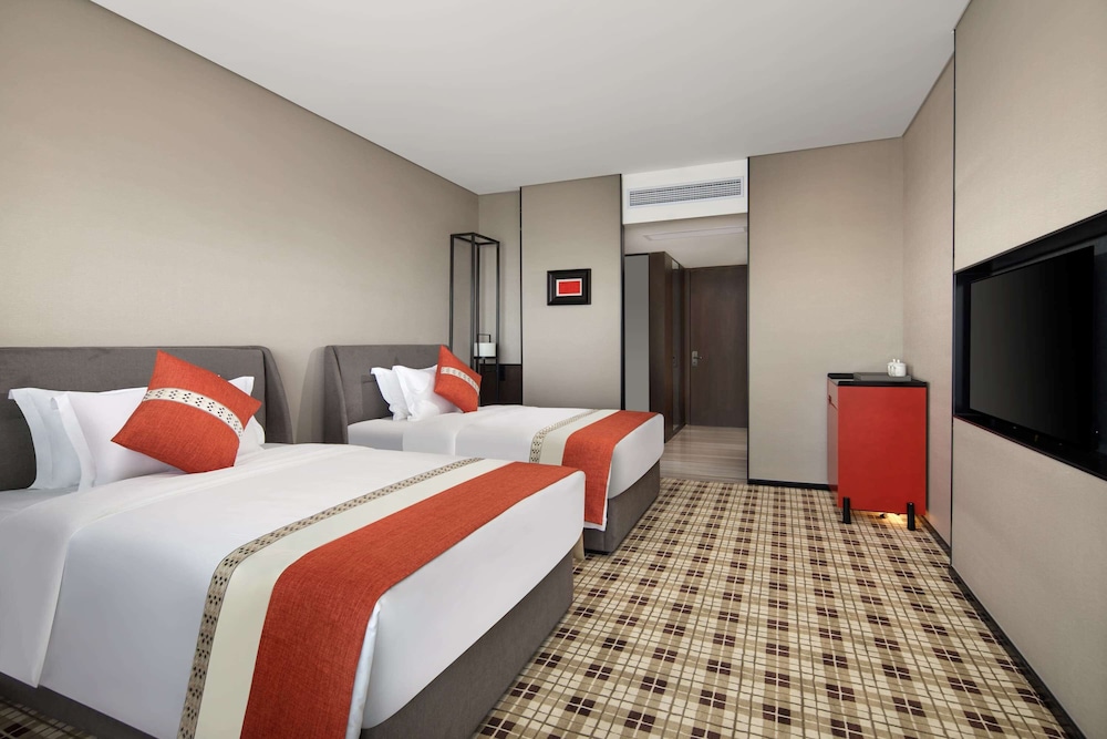 Ramada Plaza by Wyndham Xiangtan Wanlou 14/38