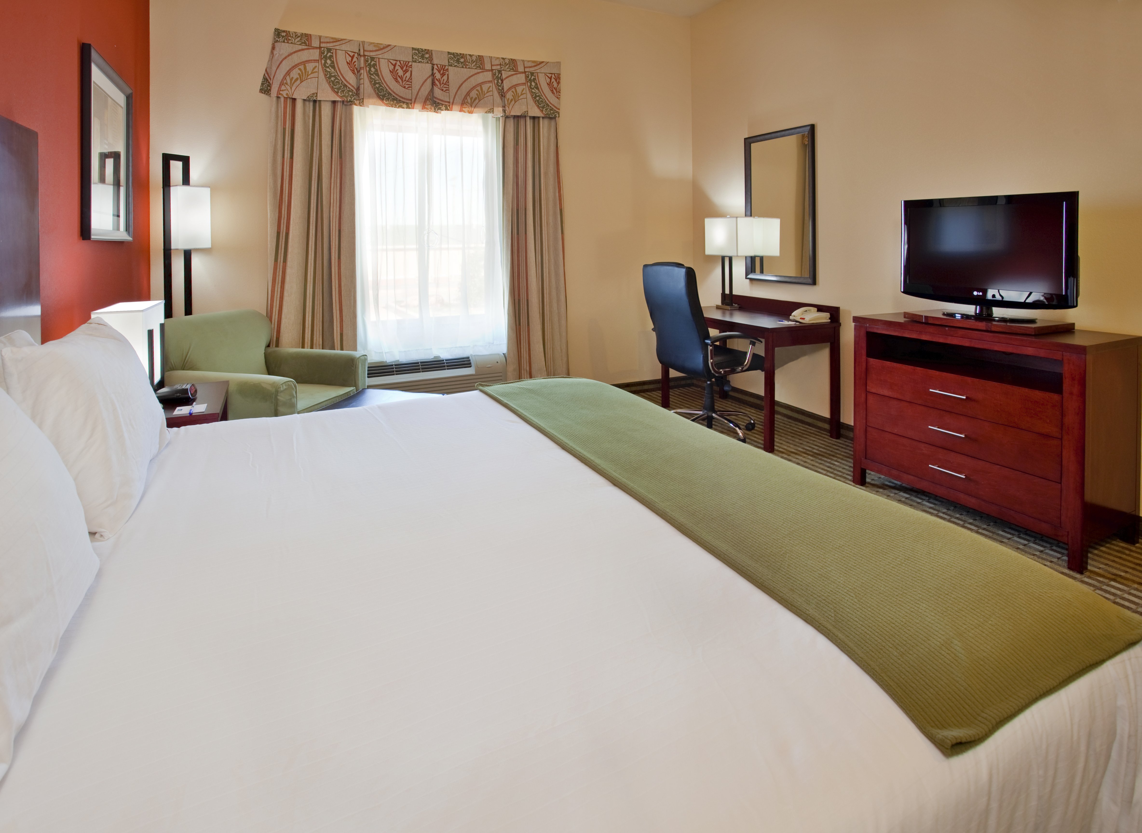 Holiday Inn Express Hotel & Suites Guthrie North Edmond 15/46