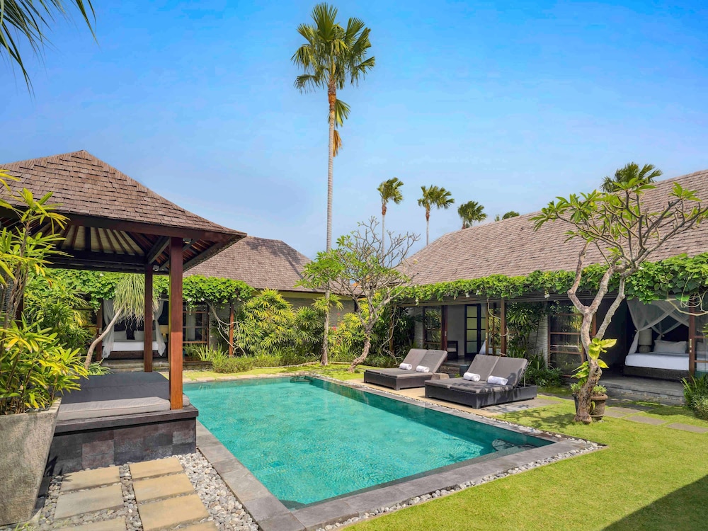 Peppers Seminyak 6/86