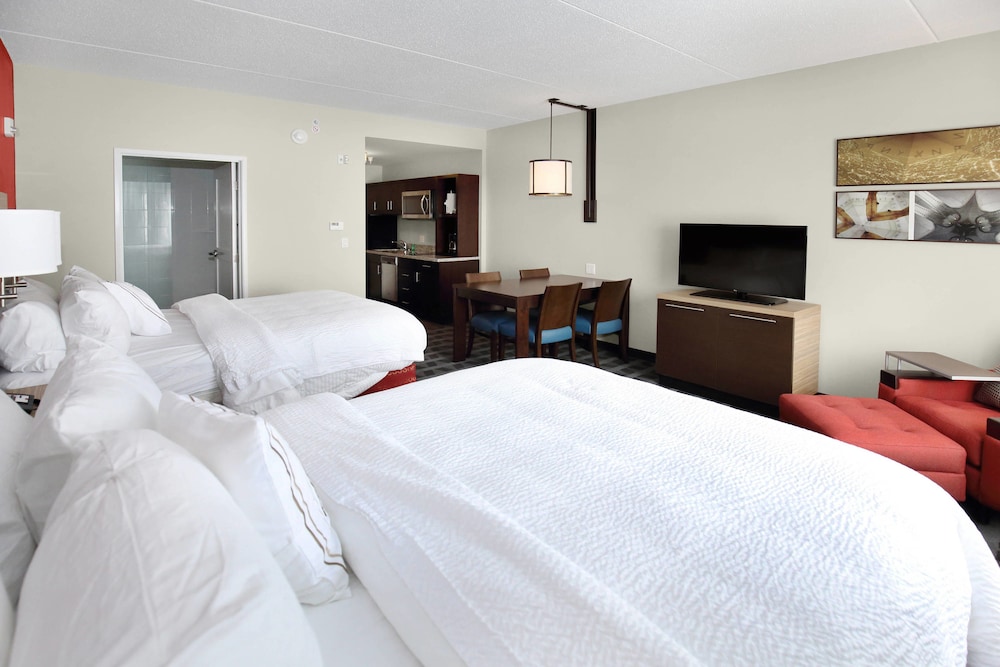 TOWNEPLACE SUITES GROVE CITY MERCER/OUTLETS 14/48