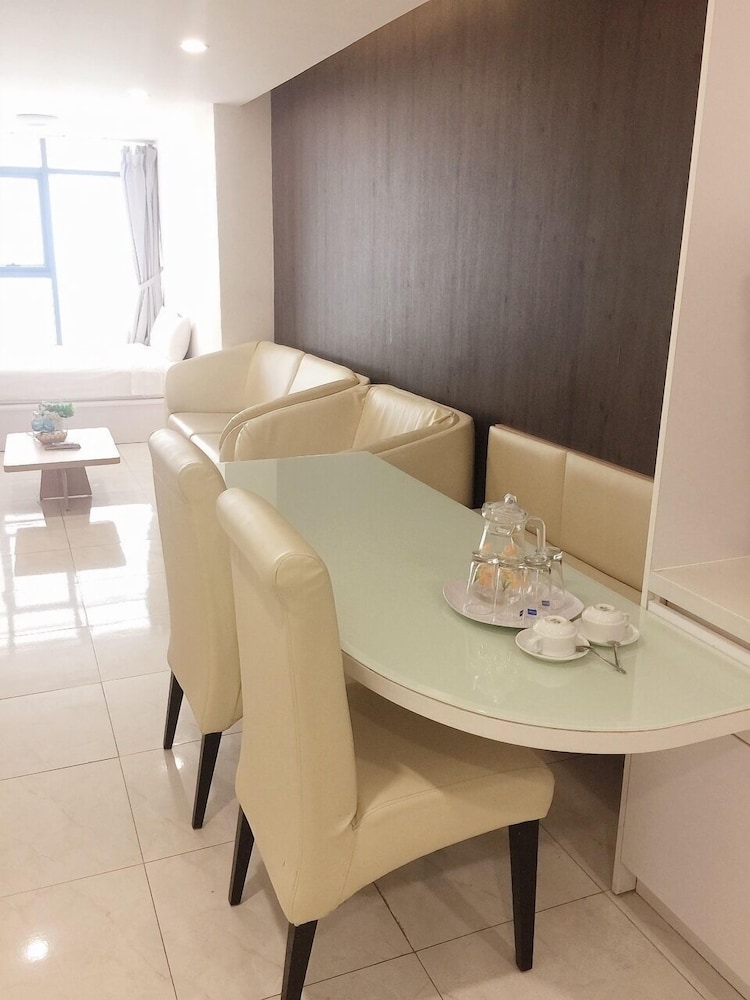 Ideal Time Apartment 49/50