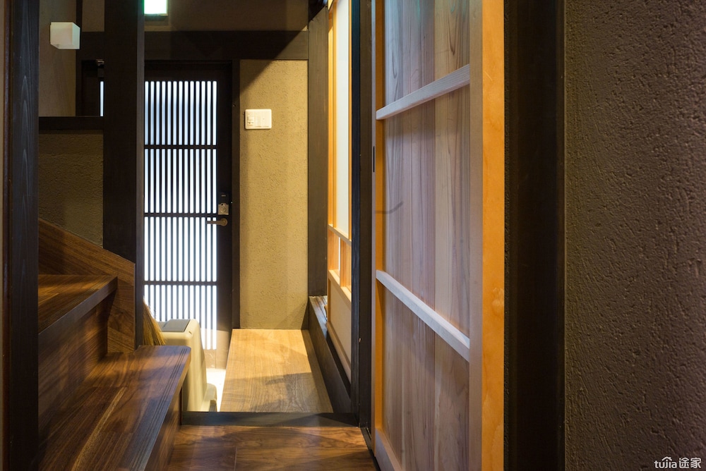 Reikaku Yasaka 19/50