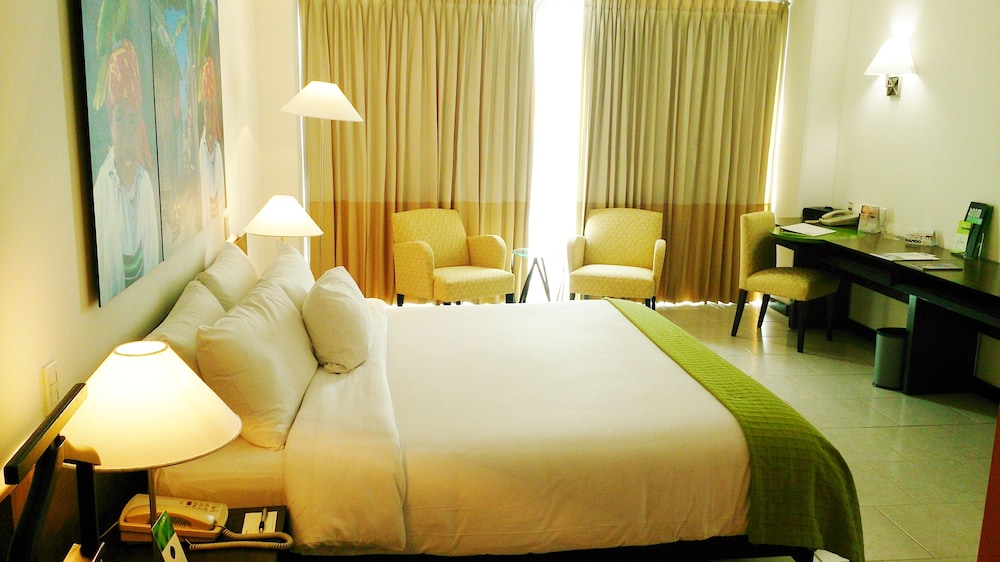 Decapolis Hotel Panama 18/64