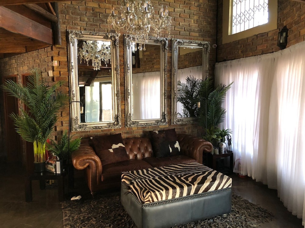 Imbube Safari Lodge 33/50