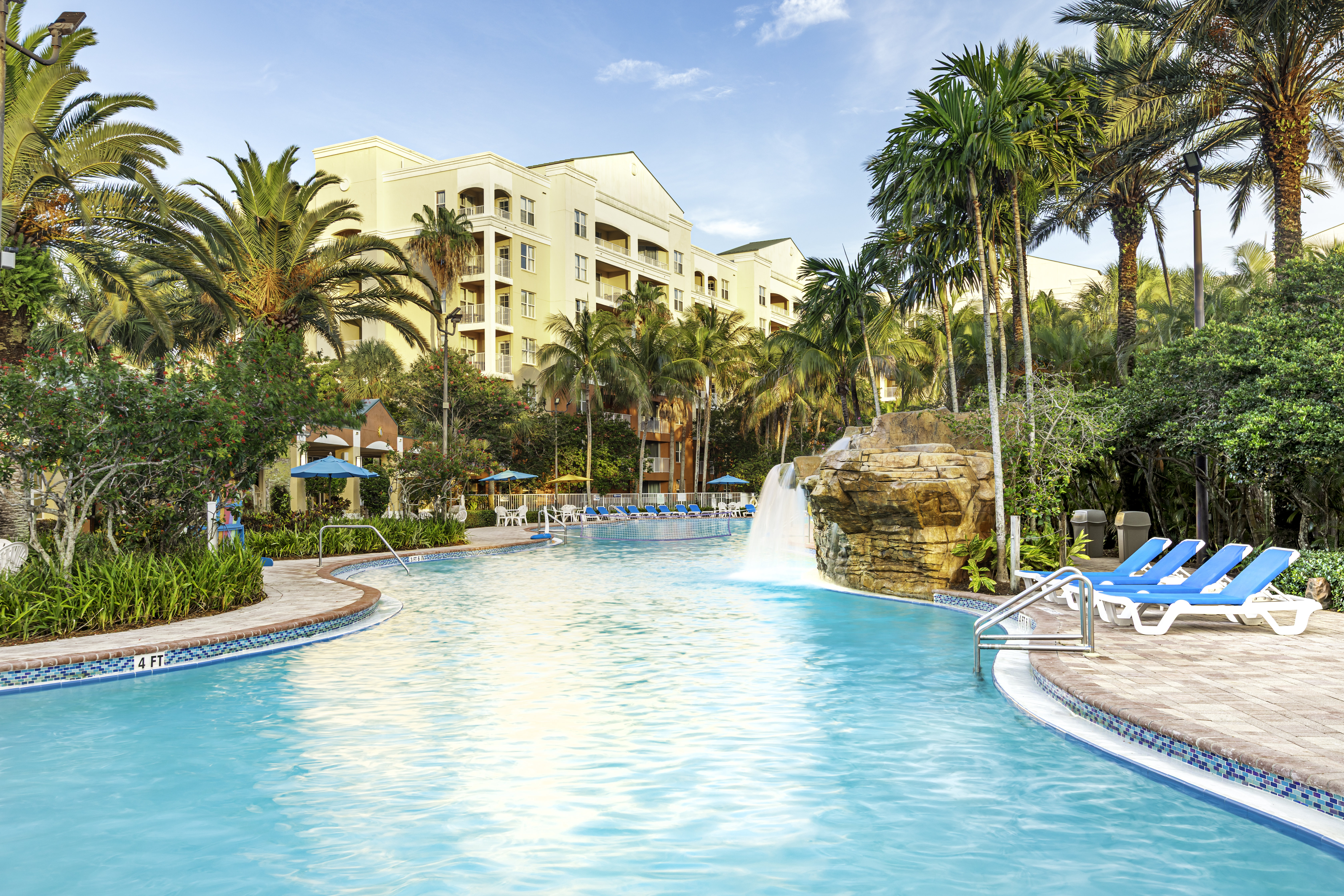 Vacation Village At Weston 76/81
