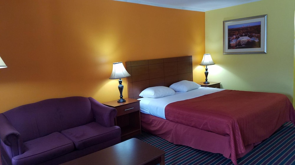 Roadway Inn Troy 10/20