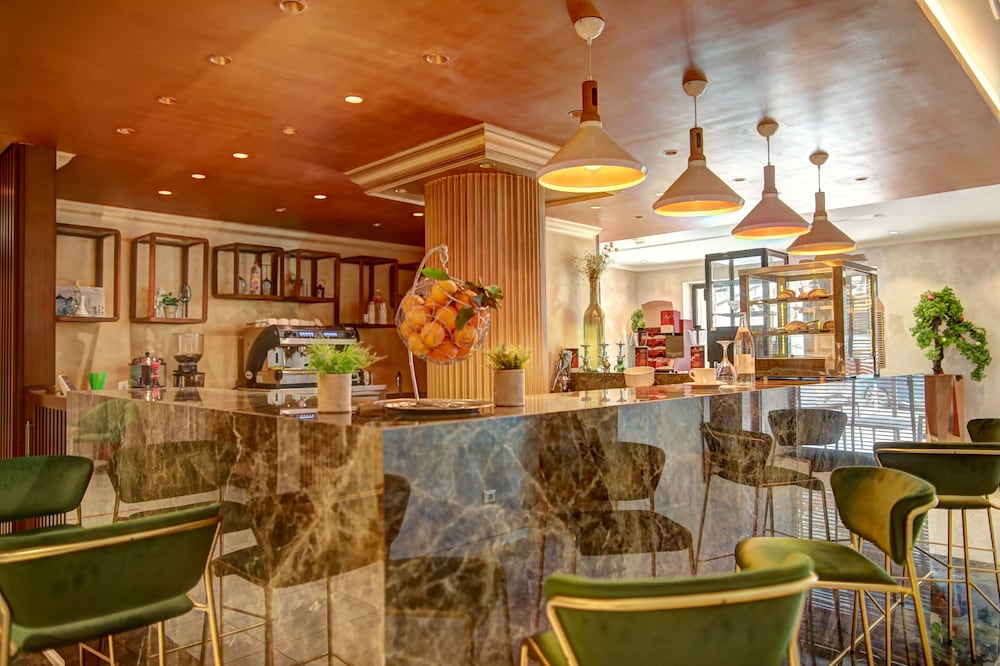 Hotel Lac Leman 13/59