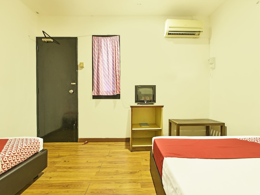 Hotel O Mini Indah 21/32