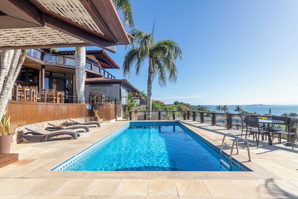 Ilha Branca Exclusive Hotel 45/50