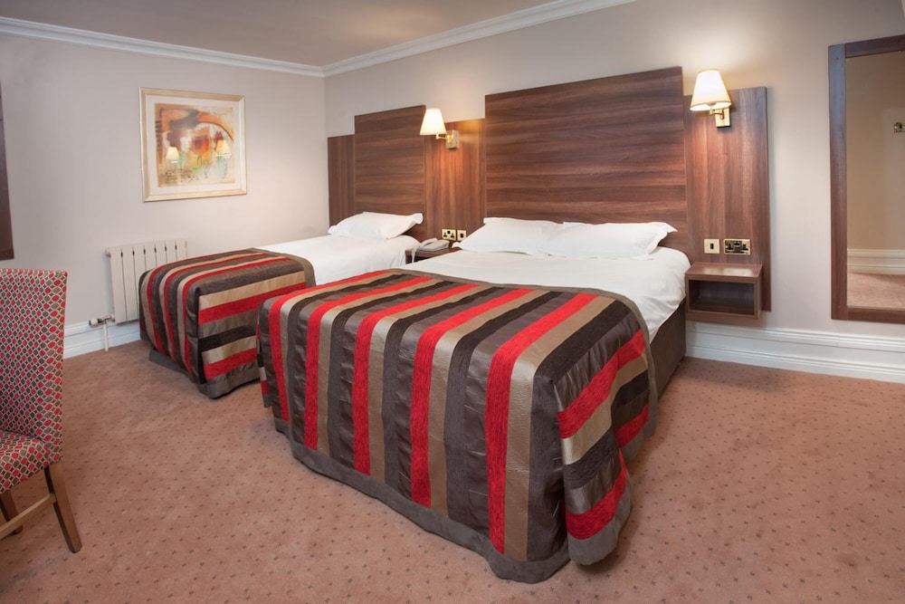 Adair Arms Hotel 11/50