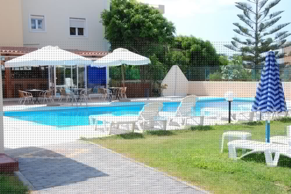 AUSTRALIA HOTEL 31/44