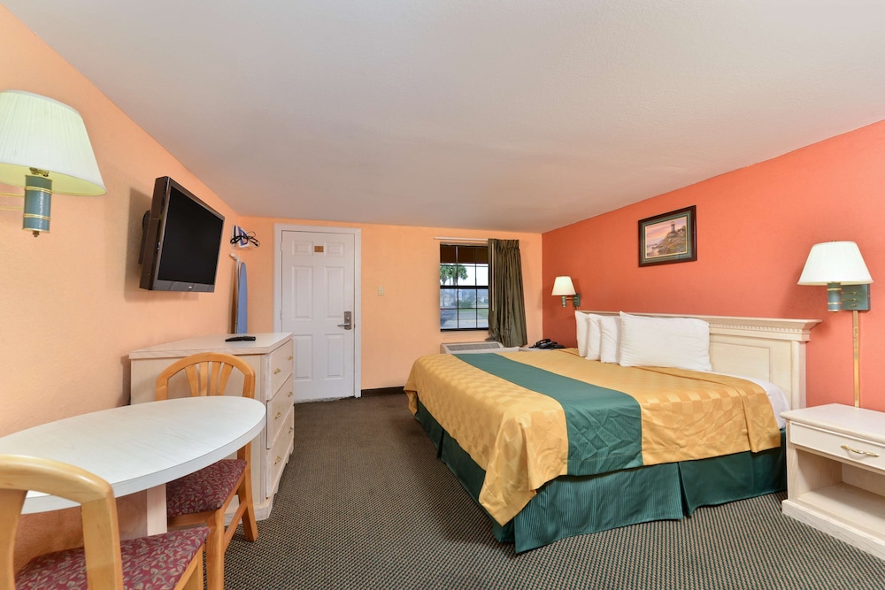 Americas Best Value Inn Port Aransas 22/31