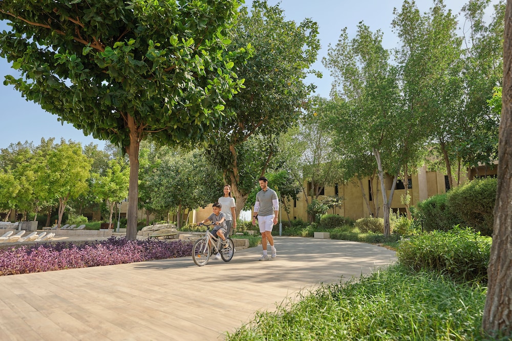 Zulal Wellness Resort 50/59