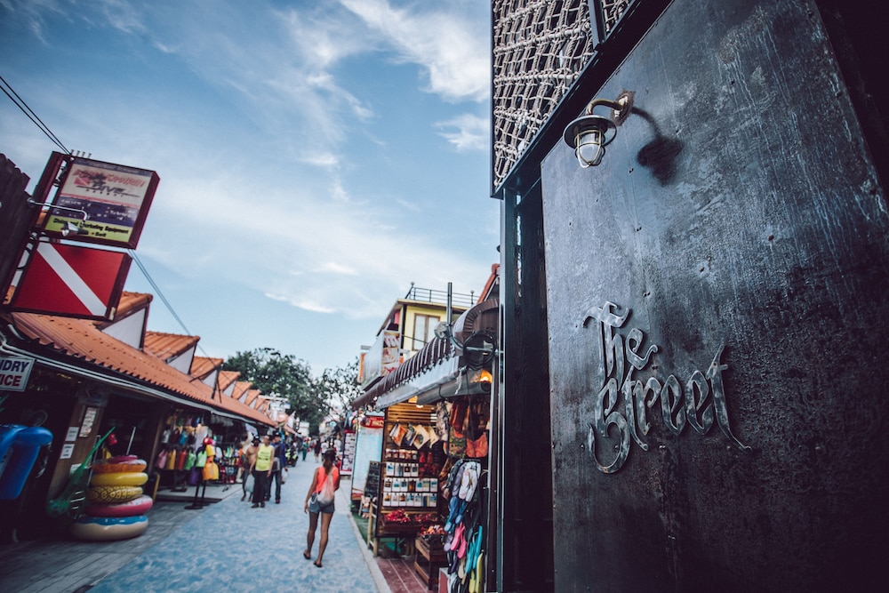 The Street Hostel Koh Lipe - Adult Only 37/42