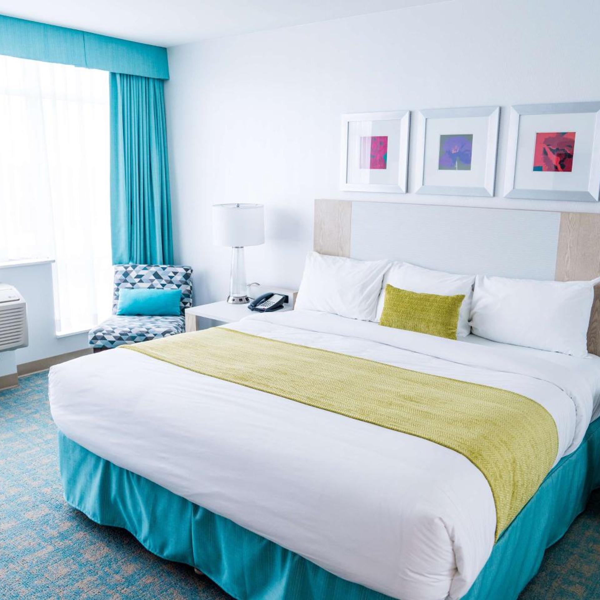 Coast, King Bed