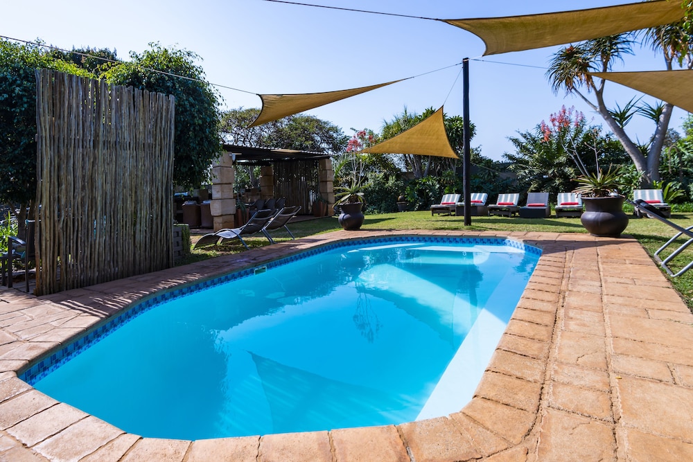 Ama Zulu Guesthouse And Safaris 25/50