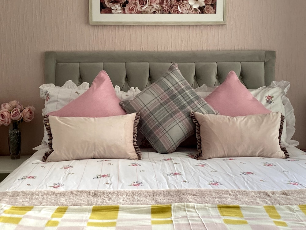 Brene Hotel 23/48