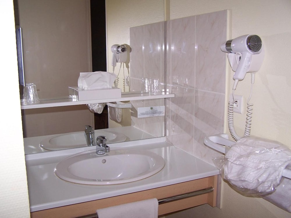 The Originals City Hotel La Closerie Nantes Nord (Inter-Hotel) 65/67